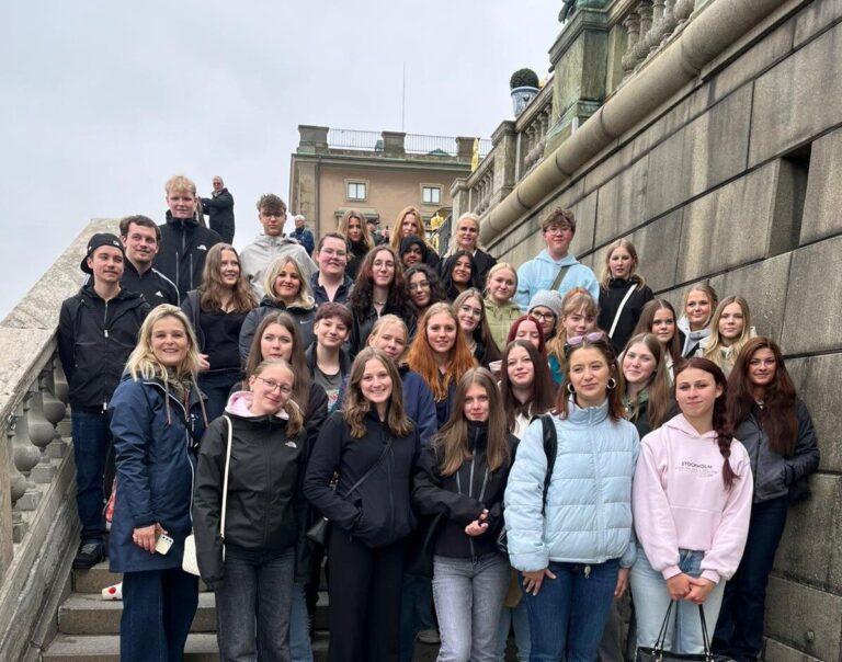 Brücken bauen in Västerås: Die 3 BHL besuchte die schwedische Partnerschule!